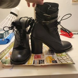 Intervalle boots, size 39 women